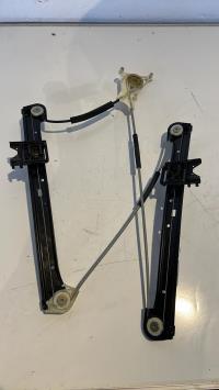Leve vitre electrique avant gauche