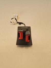 Attache ceinture arriere centrale