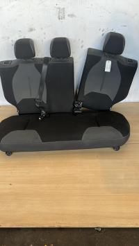 Banquette arriere