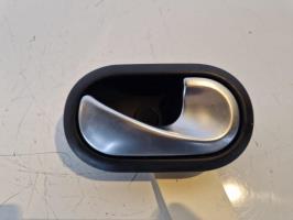 Poignee interieur arriere droit