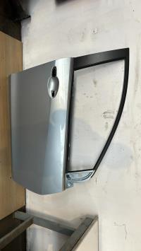 Porte avant droit