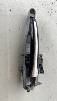 Poignee porte avant gauche