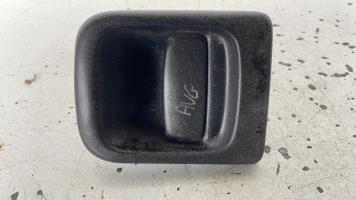 Poignee porte avant gauche