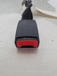 Attache ceinture arriere gauche