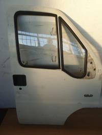 Porte avant droit