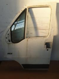 Porte avant gauche