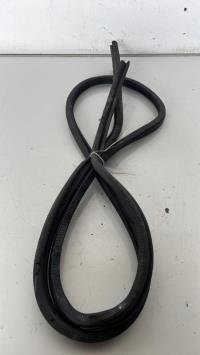 Joint de porte avant droite