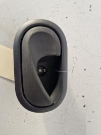 Poignee interieur arriere gauche