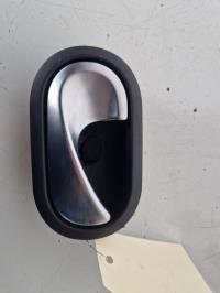 Poignee interieur arriere gauche