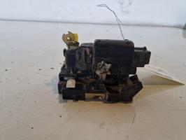 Fermeture centralisee avant droit