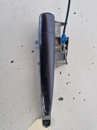 Poignee porte avant droit