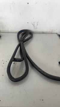 Joint de porte avant droite