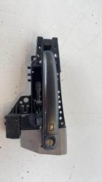 Poignee porte avant gauche