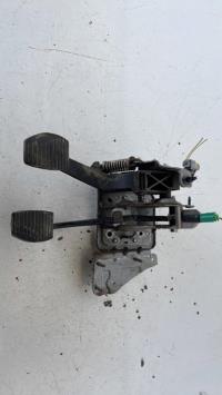 Pedalier