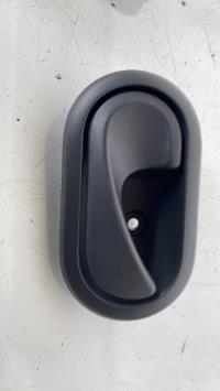 Poignee interieur arriere gauche