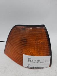 Optique avant secondaire droit (feux)(clignotant)