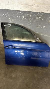Porte avant droit