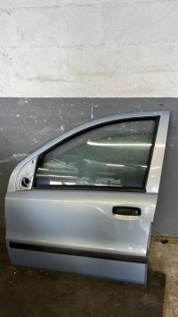 Porte avant gauche