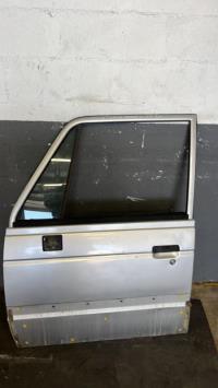 Porte avant gauche