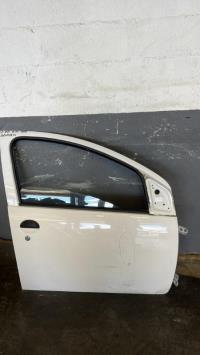 Porte avant droit