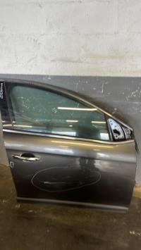 Porte avant droit