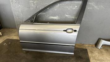 Porte avant gauche