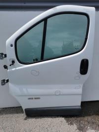 Porte avant gauche