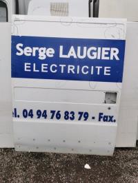 Porte laterale droit