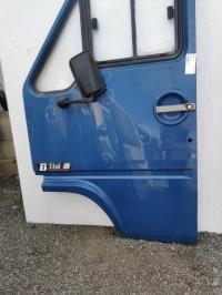 Porte avant gauche