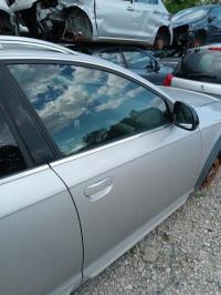 Porte avant droit