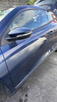 Porte avant gauche
