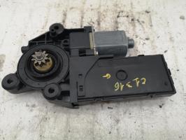 Moteur leve vitre avant gauche