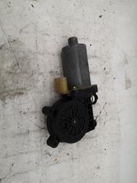 Moteur leve vitre avant gauche