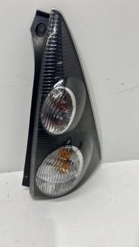 Fanale posteriore principale destro (luci)