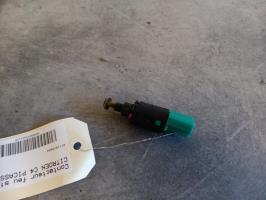 Contacteur feu stop