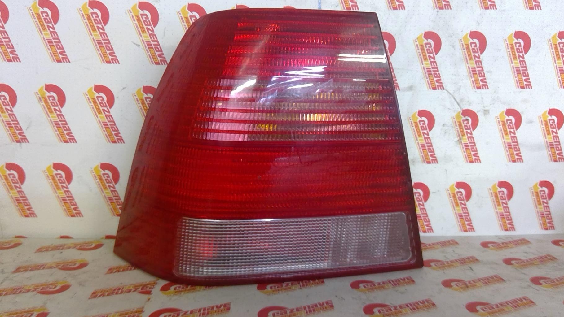 Fanale posteriore principale sinistro (luci)