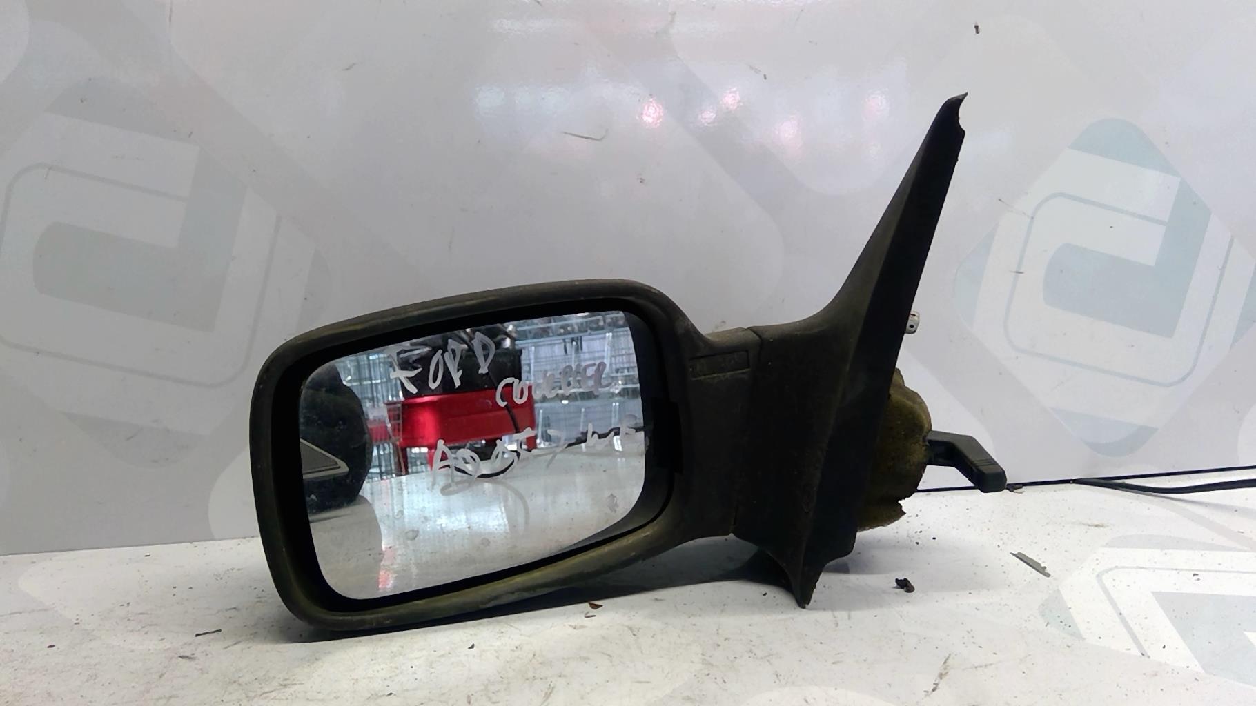Retrovisor izquierdo