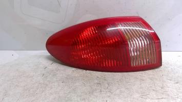Fanale posteriore principale sinistro (luci)