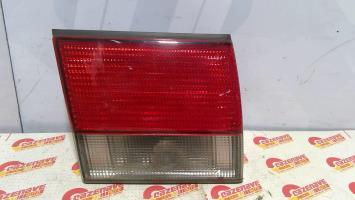 Feu arriere secondaire gauche (feux)