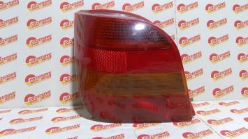 Fanale posteriore principale sinistro (luci)