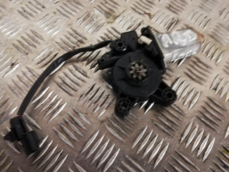 Moteur leve vitre arriere droit