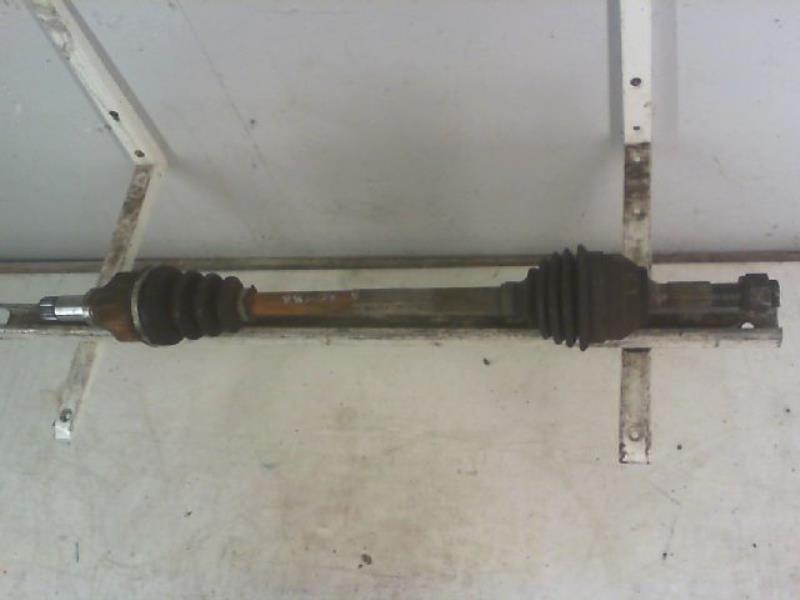 Cardan gauche (transmission)