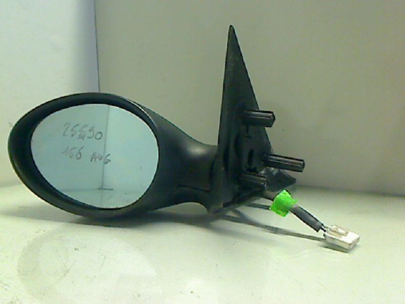 Retrovisor izquierdo