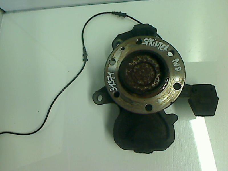 Fusee avant droit