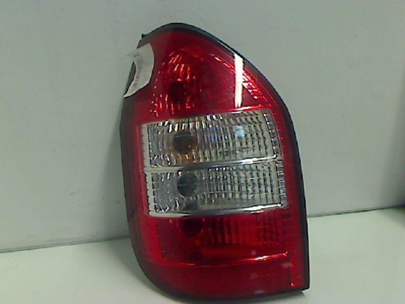 Fanale posteriore principale sinistro (luci)