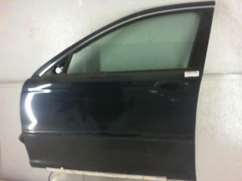 Porte avant gauche