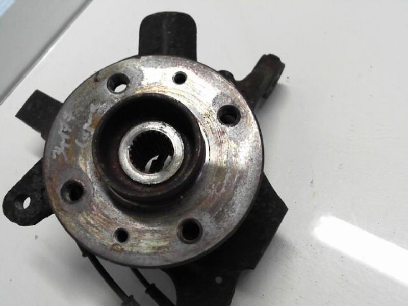 Fusee avant gauche