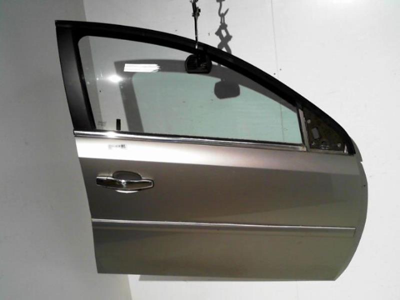 Porte avant droit
