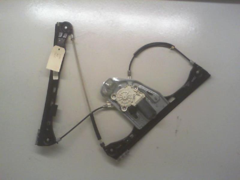 Leve vitre electrique avant droit