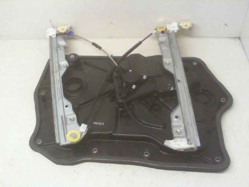 Leve vitre electrique avant droit